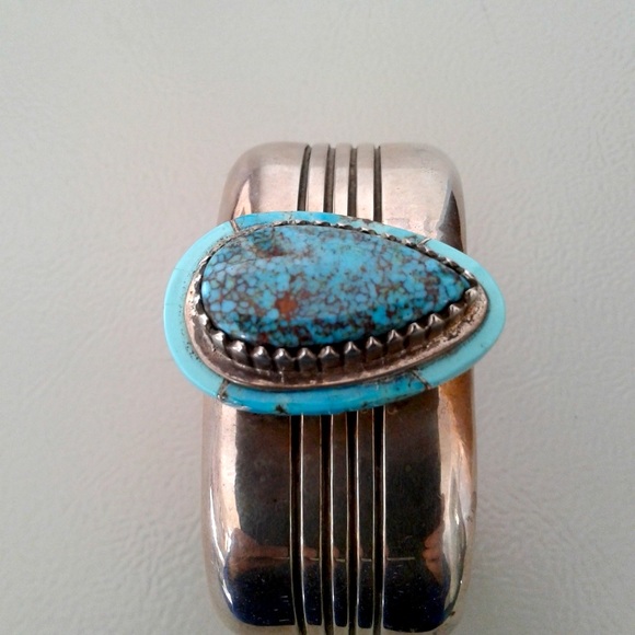 Vintage Native American Navajo Statement Bracelet - Picture 6 of 8